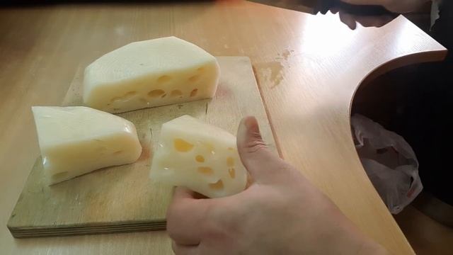 КАКОЙ ПОЛУЧИЛСЯ СЫР ДОМАШНИЙ БЕЗ ЗАКВАСОК смотреть онлайн