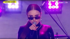 Artik & Asti  feat  Артём Качер - Грустный дэнс | Маёвка Лайв 2019