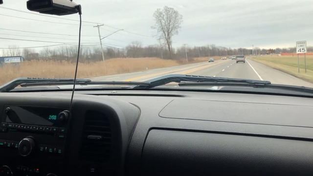 Road noise with 33x12.50 M/Ts смотреть онлайн