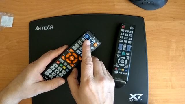 Универсальный пульт Распаковка,Обзор и настройка смотреть онлайн