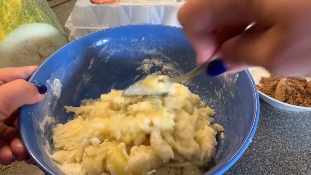 ВКУСНОТА ИЗ КАБАЧКОВ! НЕ УСПЕВАЮ ГОТОВИТЬ ЭТОТ КЕКС! COOK WITH ME смотреть онлайн