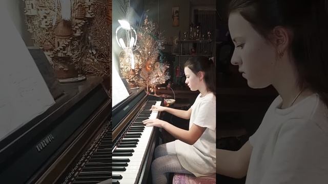 Токката Поля Мориа - исп. Шиффман Вика смотреть онлайн