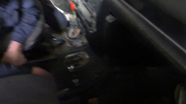 ? Ставим японский дизель QD32 на УАЗ с автоматом и готовимся к запуску смотреть онлайн