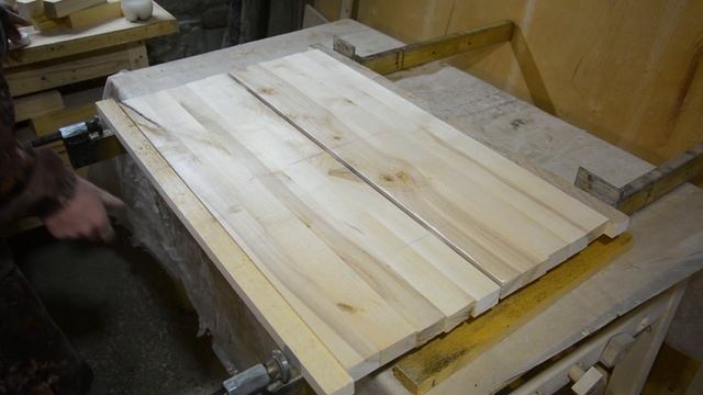 Не простой столик в коридор. смотреть онлайн