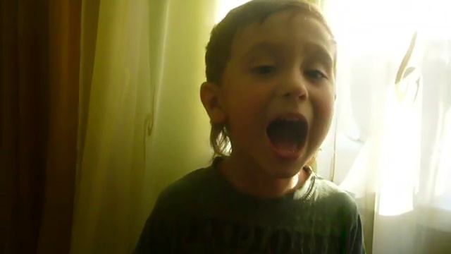 Мальчик 4 года поет "Старый черт" Лепса смотреть онлайн