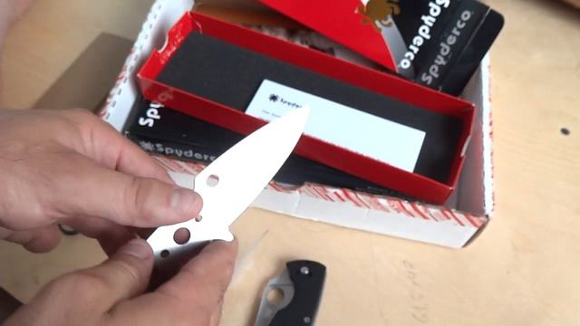Spyderco Mule Team 18, CPM S110V steel. Распаковка (Unboxing) смотреть онлайн