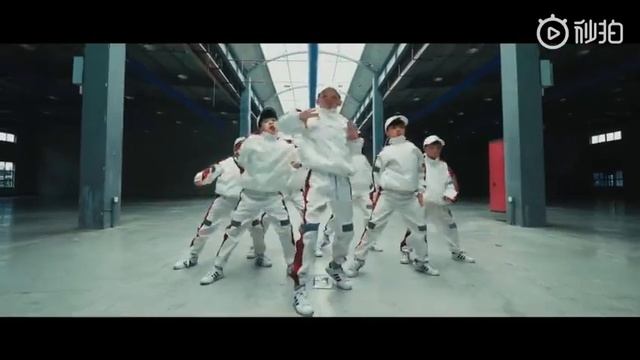 Jackson Wang (GOT7) - RED choreo by O-Dog смотреть онлайн