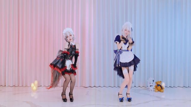 Милые девушки косплеерши танцуют, геншин косплей аниме смотреть онлайн