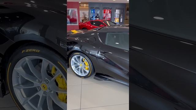 Ultra rare, Ferrari 812 Competizione Aperta! смотреть онлайн