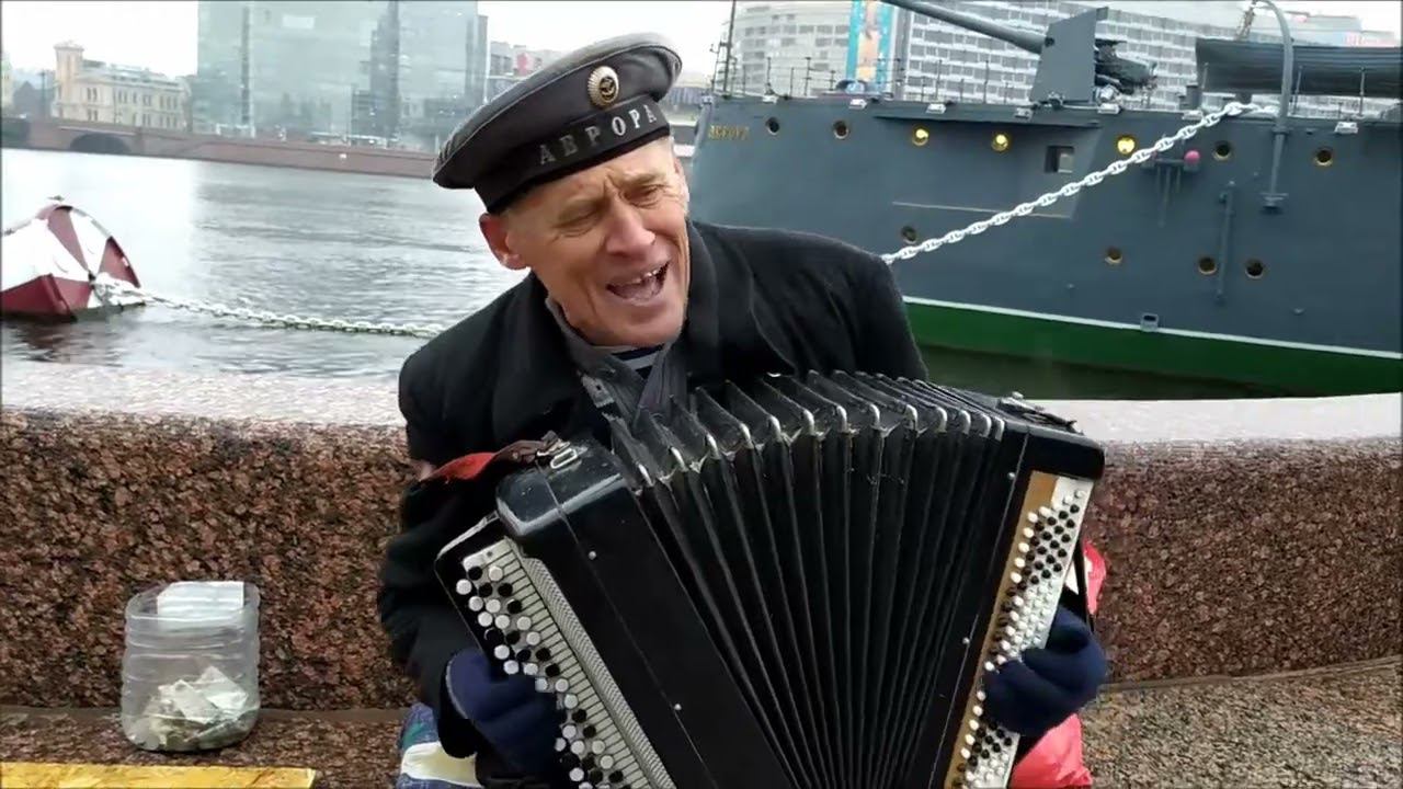 "Экипаж - одна семья" песня под баян смотреть онлайн