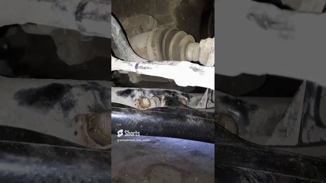 Неожиданный ремонт. Шаровая справа смотреть онлайн