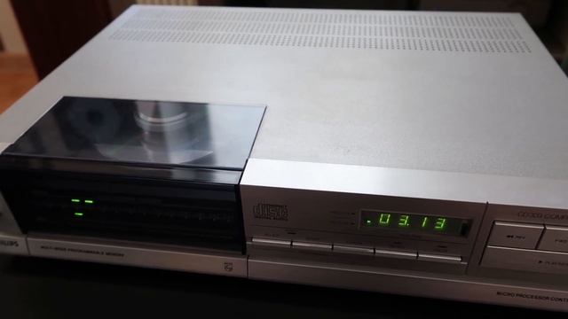 Philips CD303 мой отзыв