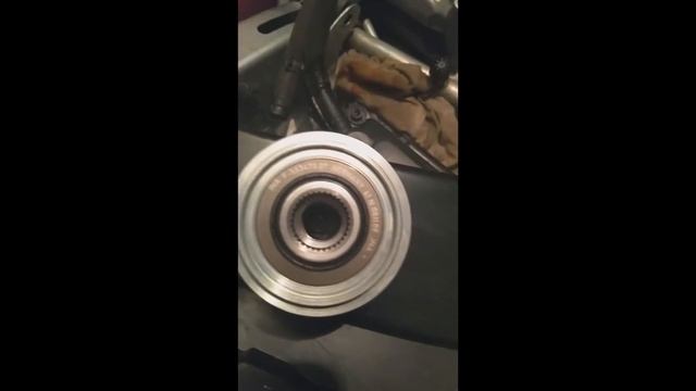 Замена обгонной муфты генератора на VW Tiguan TDI