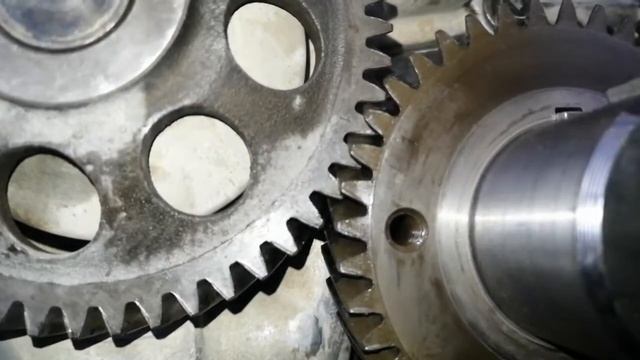 Как выставить шестерни лобовой двигатель 1KZ. смотреть онлайн