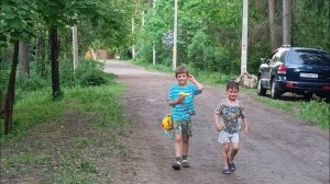 «Жизнь на пенсии».. Занимаюсь ремонтом комнаты и играю с внуком в ⚽мяч♂️.