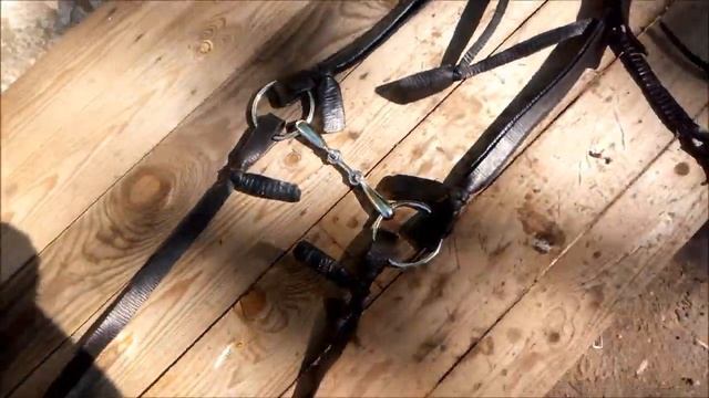 Кабардинская (черкесская или кавказская) уздечка для лошади без нахрапного ремня смотреть онлайн