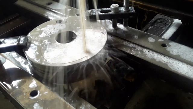 Электроэрозионная резка деталей штабелем. смотреть онлайн