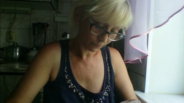 Лайфак: как сделать, чтобы брюки не спадали! смотреть онлайн