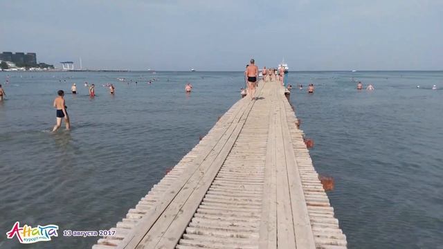 Анапа. Погода 13.08.2017 центральный пляж ЧИСТОЕ МОРЕ и пляж за речкой Анапкой смотреть онлайн