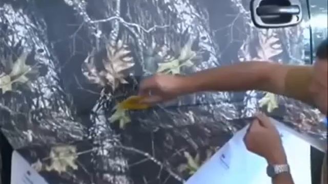 Наклейка камуфляжной пленки на автомобиль ч.2 из 6 смотреть онлайн