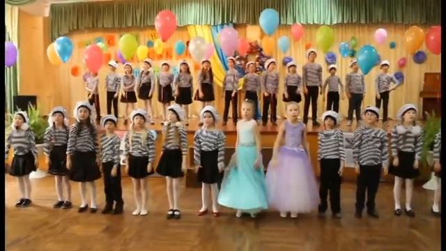 Фестиваль патриотической песни. Школа №15, 2-Б класс. г. Одесса. смотреть онлайн
