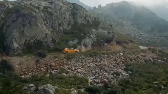 2018 Renault Megane RS vs 2017 Ford Focus RS смотреть онлайн