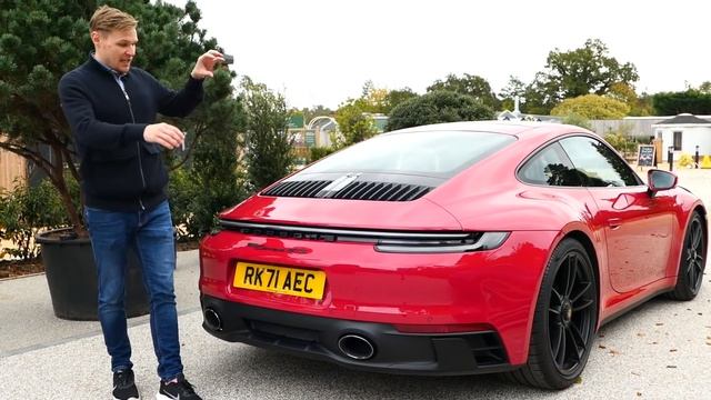 2022 PORSCHE 992 GTS v GT3 v Carrera S mega test! смотреть онлайн