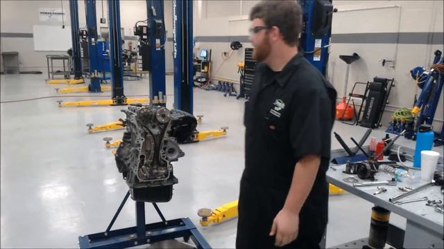 Engine Timing 2006 Toyota Camry 1.8 L смотреть онлайн