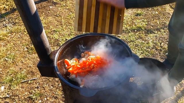 ЧАХОХБИЛИ / ВКУСНЕЙШАЯ КУРИЦА В КАЗАНЕ НА ОГНЕ. ENG SUB смотреть онлайн