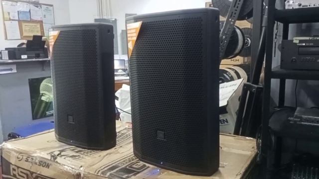 JBL PRX815 | 15" 2 WAY POWERED SPEAKER | 15” Two-Way Full-Range Main System/Floor Monitor with Wi-F смотреть онлайн