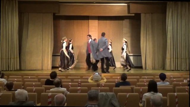 Выступление ансамбля литовского народного танца «Лянцюгелис» смотреть онлайн
