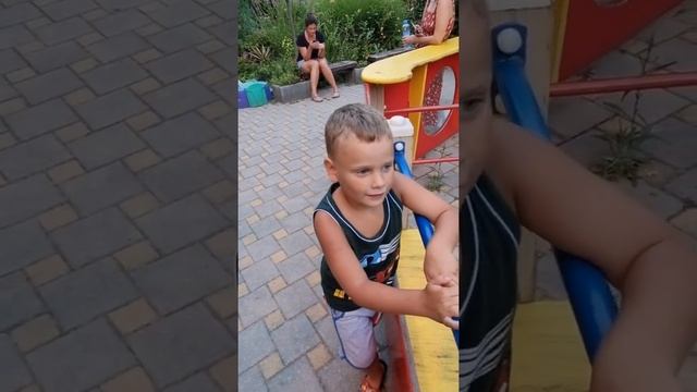 Друг на отдыхе ! Анапа отель Флагман смотреть онлайн
