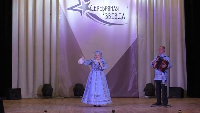 Как над Доном. Исп. Т. Уменушкина. Под гармонь. Ак. Ю.Долгоруков смотреть онлайн