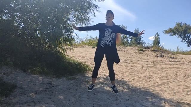 Разминка в бархатный сезон на свежем воздухе. Разминка для поднятия жизненного тонуса. смотреть онлайн