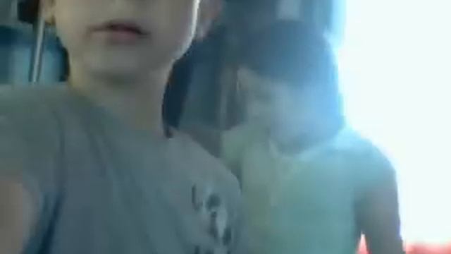 Как мужики на холяву развлекаются смотреть онлайн