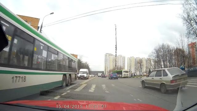 Бутовский маршрут ГИБДД.Разворот на перекретстке №4 ул грина с пересечением ул коктебельской смотреть онлайн