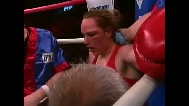 Laila Ali vs Kristina King |full Fight (Laila's nice knock out) смотреть онлайн