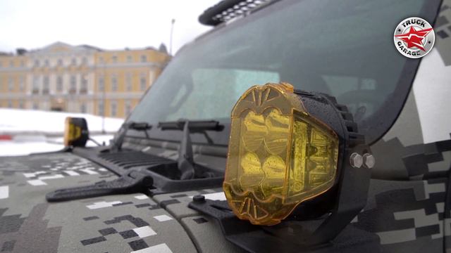 JEEP Gladiator подготовлен для активного отдыха. смотреть онлайн