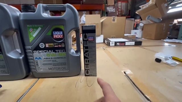 WHAT YOU NEED: 2021 Ford Bronco 2.7L Oil Change featuring Liqui Moly & UPR Products смотреть онлайн
