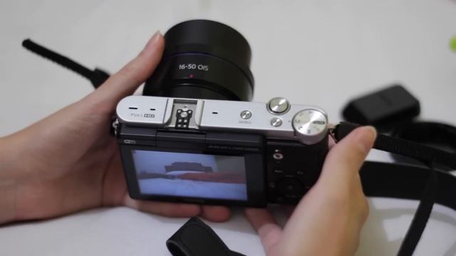 REVIEW #01 | Samsung NX3000 | Lomogracinha смотреть онлайн