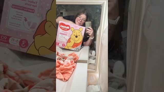 Would you do this?! #poohbear #nappies #whoops #sorrynotsorry смотреть онлайн