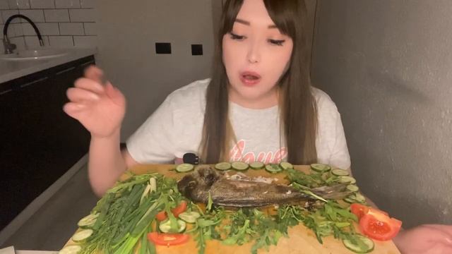 МУКБАНГ рыба дорадо | Ответы на вопросы ☝️ смотреть онлайн