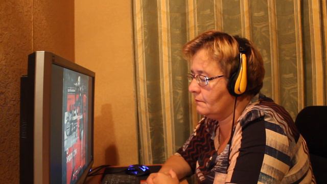 РЕАКЦИЯ МАМЫ НА [Честный – Где-то за кордоном] смотреть онлайн