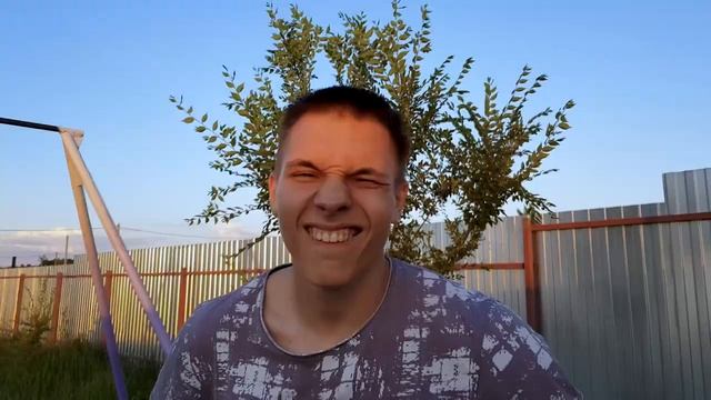 ВОЗМОЖНО ЛИ СДЕЛАТЬ 360 НА ОЧЕНЬ СКОЛЬЗКОМ ТУРНИКЕ?? смотреть онлайн