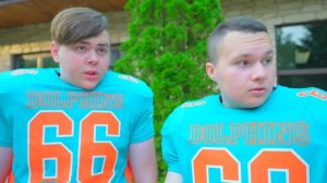 ДИАНА РАСКРЫЛА ТАЙНУ СТРАННОГО ДОМА!!! ПРИКЛЮЧЕНИЯ ЧЕРЛИДЕРШ BUNNY НА ЛЕТНИХ КАНИКУЛАХ НАЧИНАЮТСЯ!!