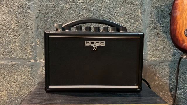 Amplifier Boss katana mini review смотреть онлайн