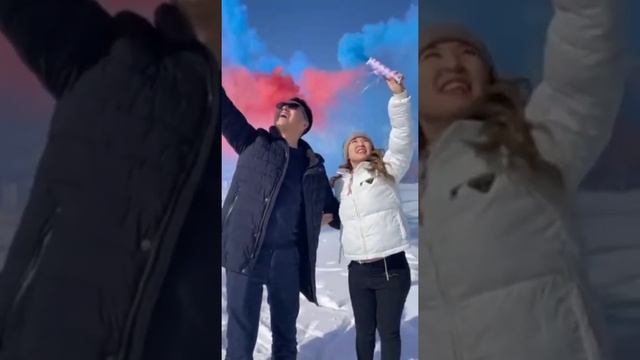 Цветной дым от GenderParty.kg. Дымовушки для гендер пати. Gender Reveal. Бишкек. Gender Party