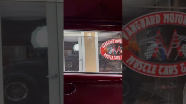 1932 Ford 3-Window Coupe смотреть онлайн