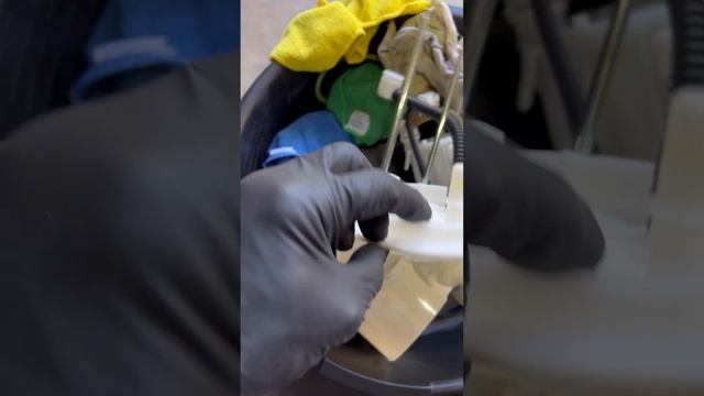 2013 Kia Optima Fuel Pump Replacement (How to/Tutorial) смотреть онлайн