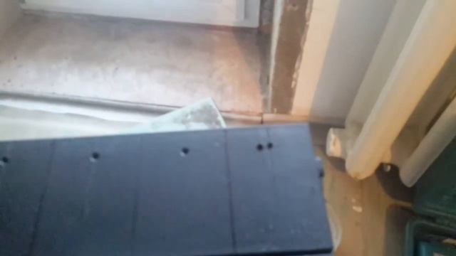 Дозаправка водой аккумулятора Solite ч 2. смотреть онлайн